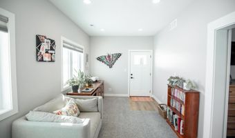 2320 Eastland Dr, Algona, IA 50511