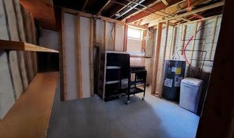 293 Cheyenne Rd, Andover, NJ 07848