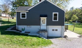 43 Pomeroy Rd, Athens, OH 45701