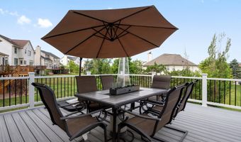 1690 Meadowside Dr, Ann Arbor, MI 48104