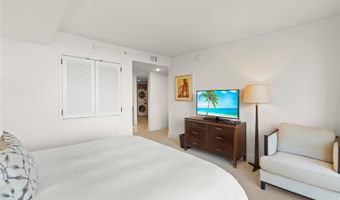 223 Saratoga Rd 1115, Honolulu, HI 96815