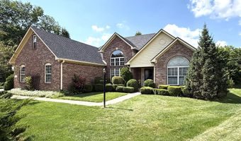 7312 Apple Cross Cir, Avon, IN 46123