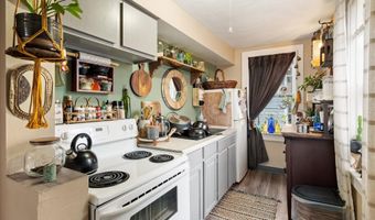 15 Grant St, Bangor, ME 04401
