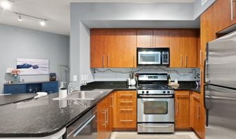 1021 N GARFIELD St 517, Arlington, VA 22201