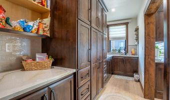 95 W FAIRCHILD St, Afton, WY 83110