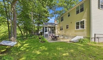 27 Kennel Hill Dr, Beverly, MA 01915