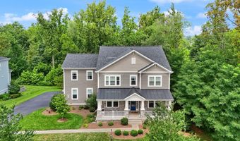 41062 LYNDALE WOODS Dr, Aldie, VA 20105