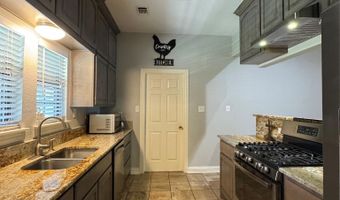 510 N Friou St, Alvarado, TX 76009