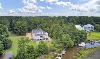 7527 Ladys Secret Ln, Awendaw, SC 29429