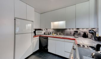 11 Day Rd, Cornwall, CT 06754