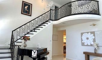 646 S Courson Dr, Anaheim, CA 92804