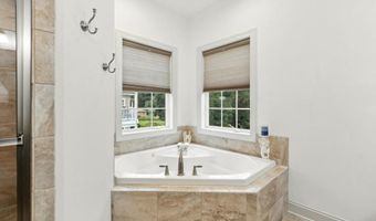 1194 DEATS Dr, Dover, DE 19904