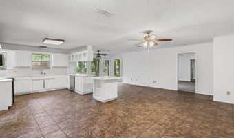 104 Murls Lake Rd, Weatherford, TX 76085