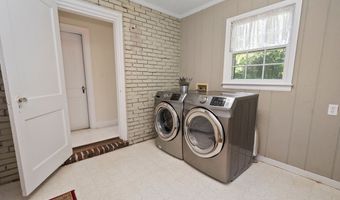 605 Avenue E, West Point, GA 31833