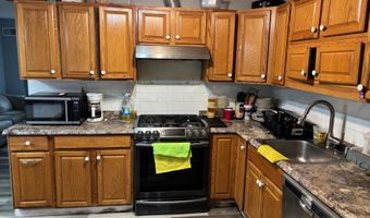 149 Windward Dr, Barnegat, NJ 08005