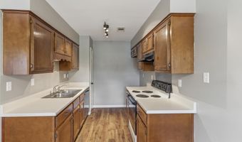 6608 SUNGATE Dr S, Bartlett, TN 38135