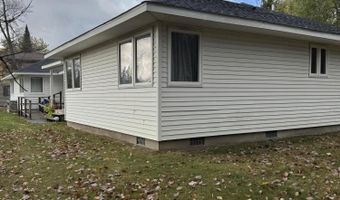 386 390 S Brooke St, Alpena, MI 49707