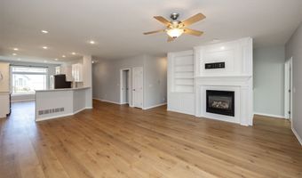 821 NW 21st Ct, Ankeny, IA 50023