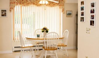 88 Storm Jib Ct, Bayville, NJ 08721