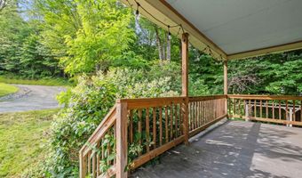 206 Lewis Hill Rd, Bethlehem, NH 03574