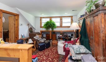 329 N Fork Rd, Barnardsville, NC 28709