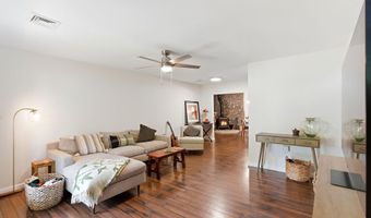 26 Ravenwood Blvd, Barnegat, NJ 08005