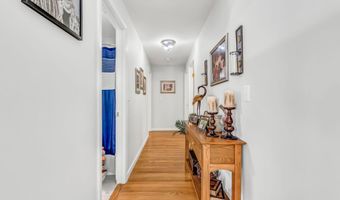 1391 Turner St, Auburn, ME 04210