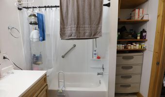 142 Warbonnet Dr, Banner, WY 82832