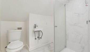 616 LEBEAU St, Arabi, LA 70032