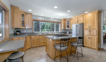 18949 SE TICKLE CREEK Rd, Boring, OR 97009