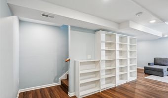 2517 Landon Ct SW, Altoona, IA 50009