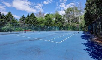 403 Timberbrooke Dr C, Bedminster, NJ 07921