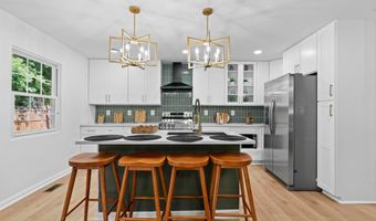 1307 PARKINGTON Ln, Bowie, MD 20716