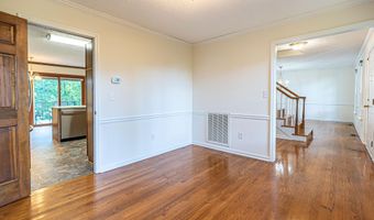 20010 Oakwood Dr, Abingdon, VA 24211
