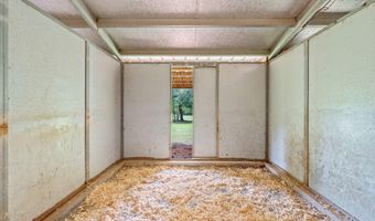 652 Tommy Eiland Rd, Baker, FL 32531