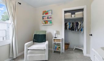 6049 E Mineral Koleen Rd, Bloomfield, IN 47424