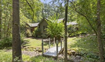180 Grants Ferry Cir, Brandon, MS 39047