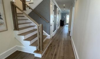 281 7th St, Avalon, NJ 08202