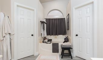 1110 Winter Storm Dr, Henderson, NV 89052