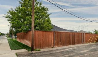 2100 SAVOY Dr, Amarillo, TX 79118