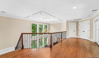 35 Franklin Tpke, Allendale, NJ 07401