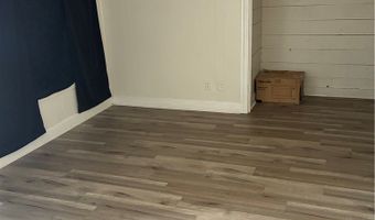 408 E 4th St, Alice, TX 78332