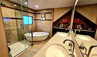 1902 E Lucas St, Algona, IA 50511