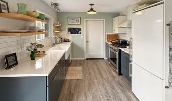 803 PIONEER Rd, Brookings, OR 97415