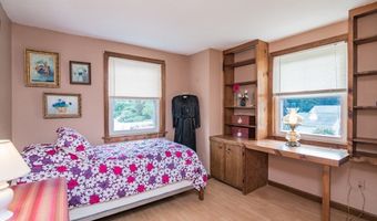 22 Beech Hill Rd, Agawam, MA 01030