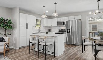 412 25th Ave SW, Altoona, IA 50009