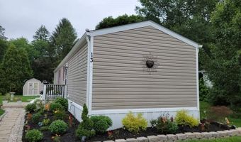 13 Valiant Dr, Coventry, RI 02816