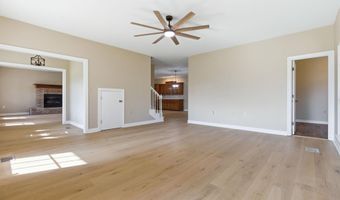 1219 WAR EAGLE, Alexander, AR 72002