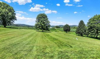 105 MISTY Ln, Oley, PA 19606