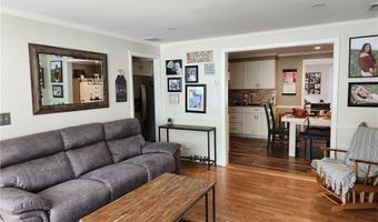 190 Capron Farm Dr, Warwick, RI 02886